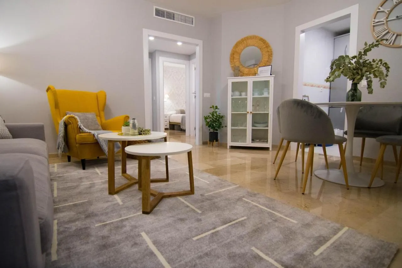 New! Luxury City Center & 2 Balconies Malaga