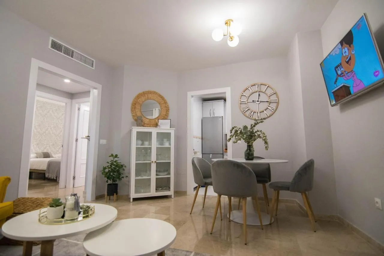 New! Luxury City Center & 2 Balconies Malaga