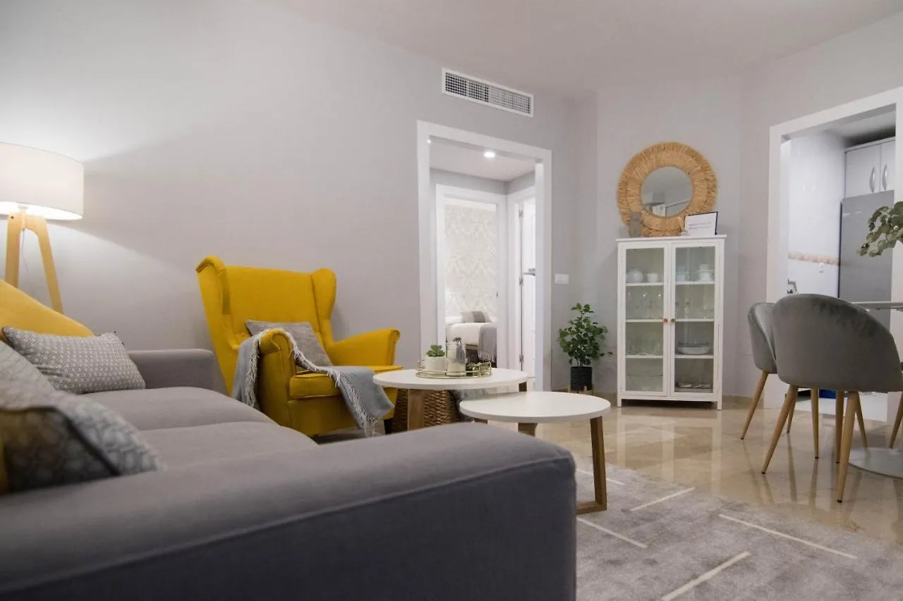 New! Luxury City Center & 2 Balconies Málaga 0*,  Spagna