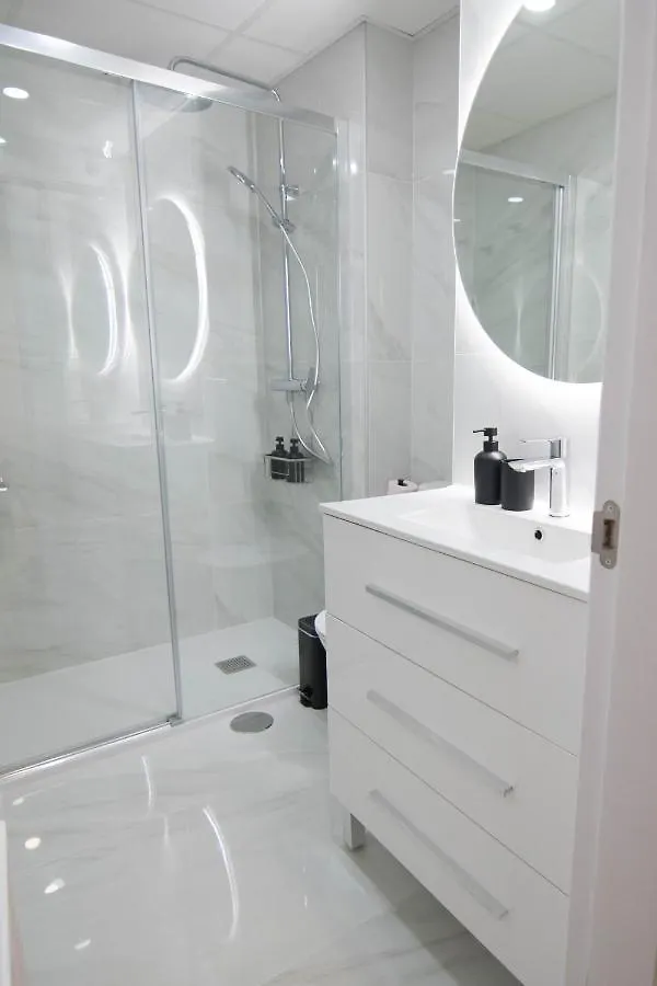 New! Luxury City Center & 2 Balconies Malaga