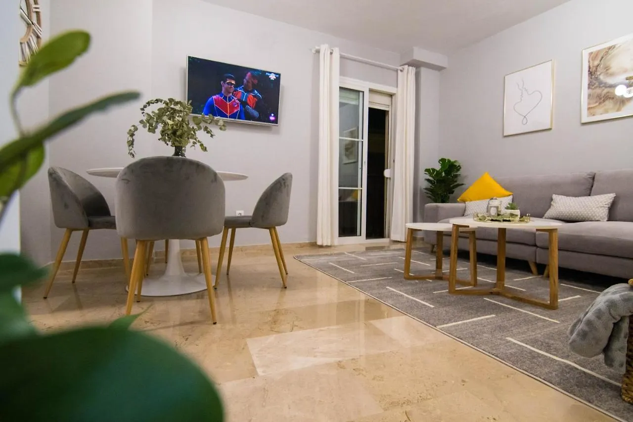 New! Luxury City Center & 2 Balconies Málaga Appartamento